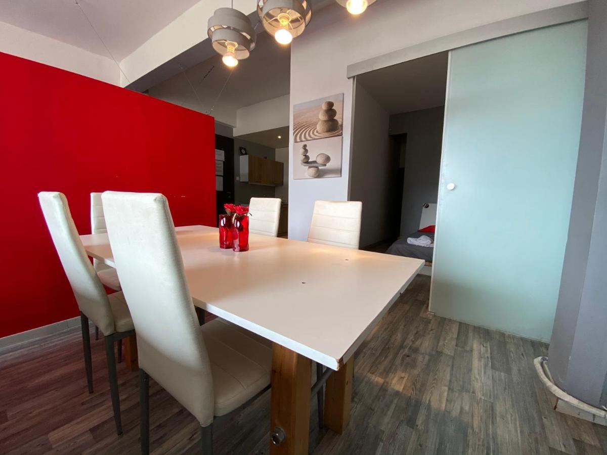 شقة أثينا  في Red Grey Loft المظهر الخارجي الصورة